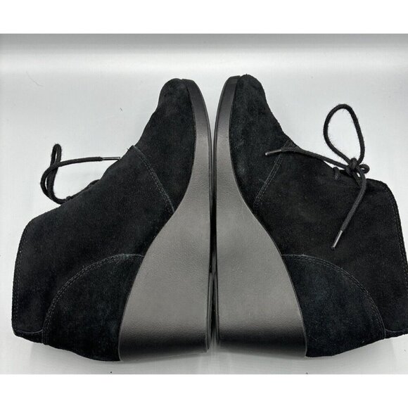 Crocs Black Suede Leigh Ankle Boot Wedge Lace Up 9.5 Bootie - Picture 6 of 8